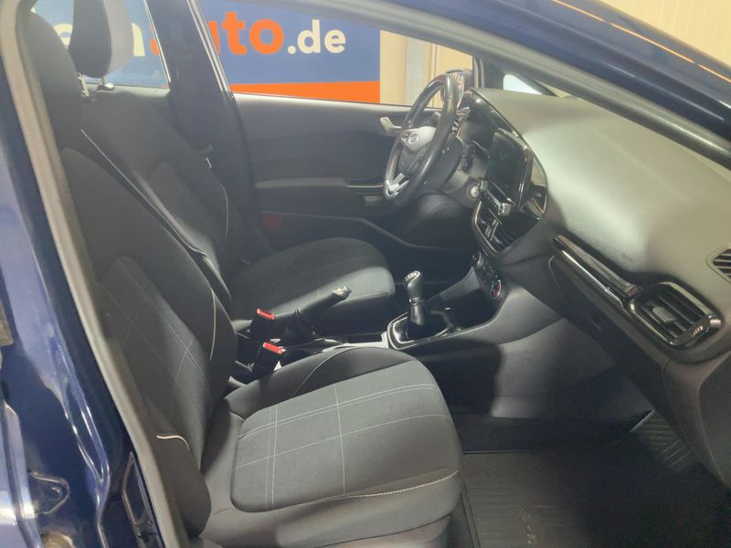 Ford Fiesta 1.1 Cool&Connect 2017 – снимка 16