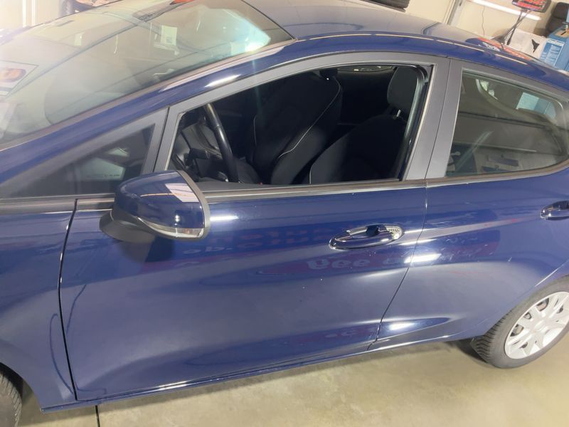 Ford Fiesta 1.1 Cool&Connect 2017 – снимка 4
