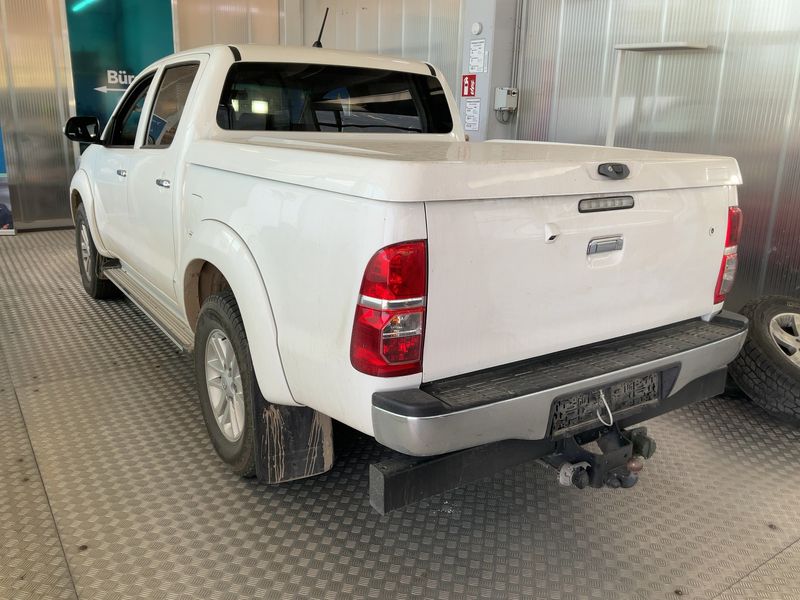Toyota Hilux 3.0 Turbodiesel Double Cab Life 4x4 2012 – снимка 6