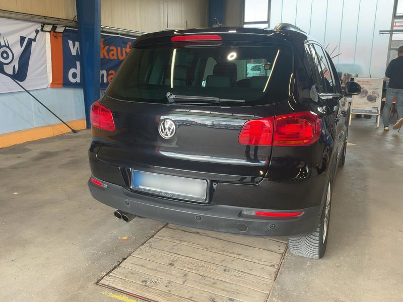 Volkswagen Tiguan 2.0 TSI Sport & Style 4Motion 2012 – снимка 7