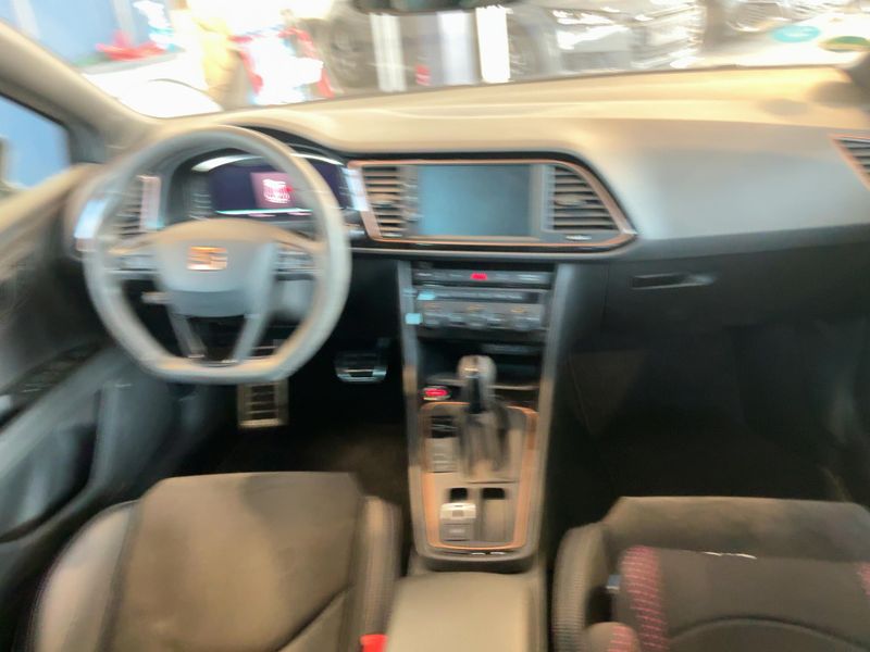 Seat Leon 2.0 TSI Cupra 300 4Drive R 2020 – снимка 18