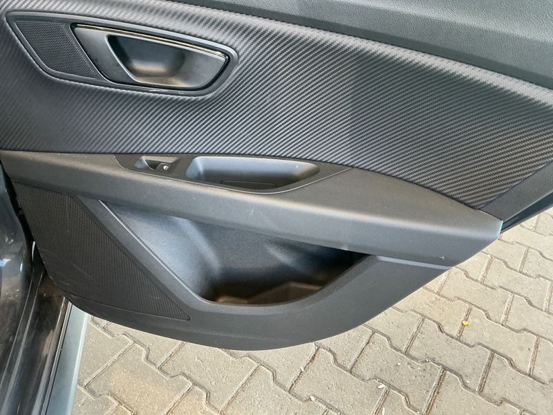 Seat Leon 2.0 TSI Cupra 300 4Drive R 2020 – снимка 26