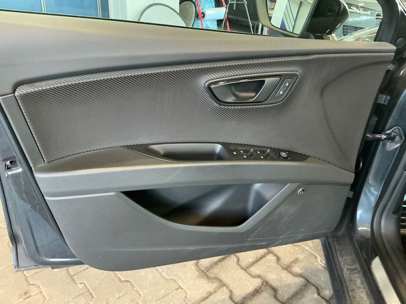 Seat Leon 2.0 TSI Cupra 300 4Drive R 2020 – снимка 25