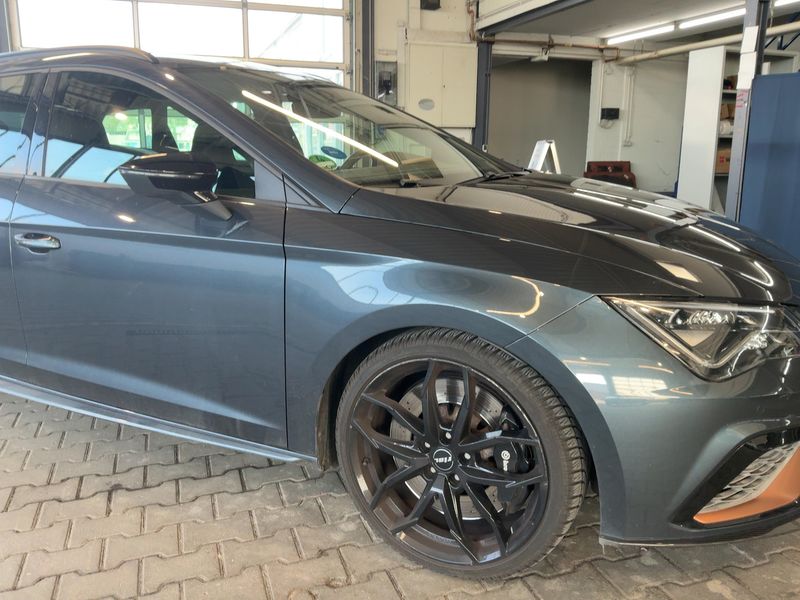 Seat Leon 2.0 TSI Cupra 300 4Drive R 2020 – снимка 12