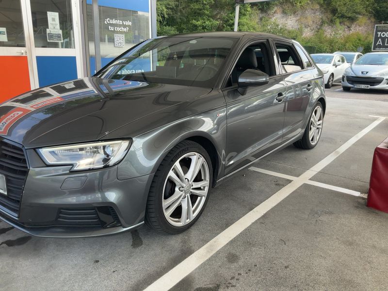 Audi A3 Sportback 2.0 TDI Sport 2018 – снимка 2