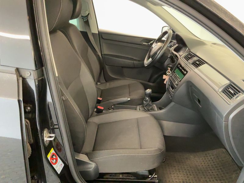 Skoda Rapid Spaceback 1.2 TSI Ambition 2014 – снимка 16