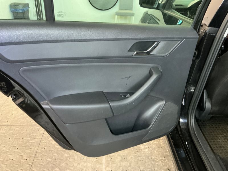 Skoda Rapid Spaceback 1.2 TSI Ambition 2014 – снимка 33
