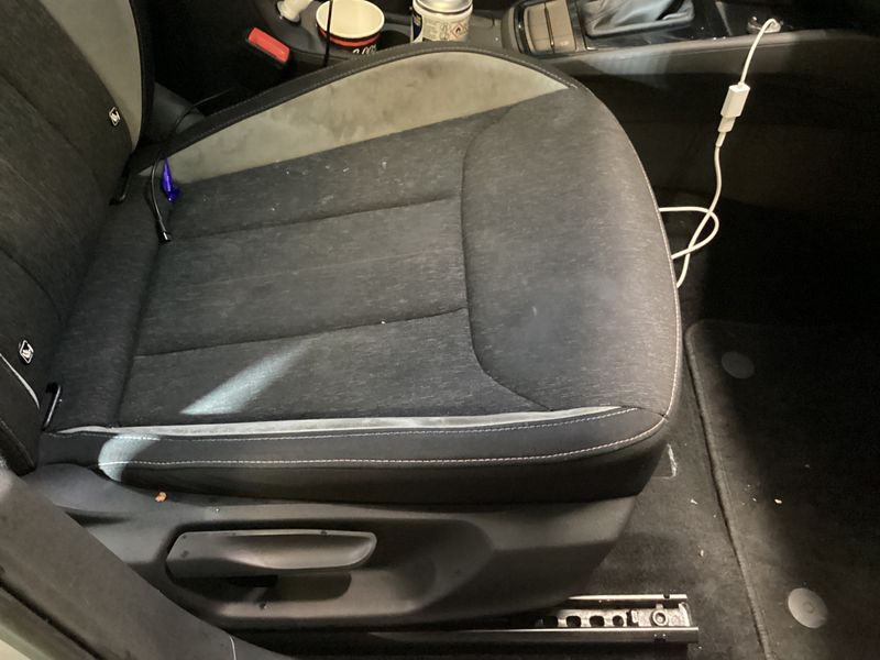Skoda Kamiq 1.6 TDI Style 2020 – снимка 46