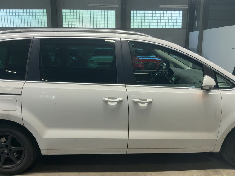 Seat Alhambra 2.0 TDI Style 2012 – снимка 10