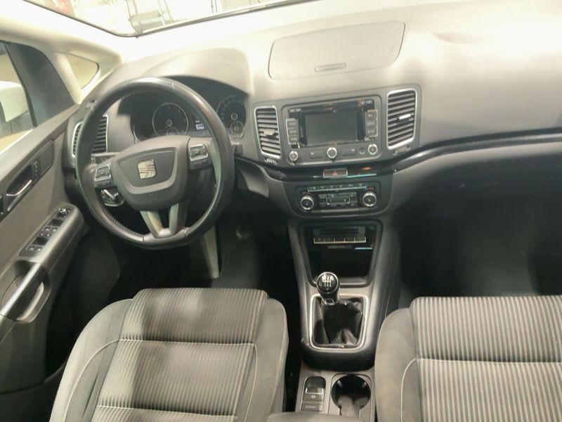 Seat Alhambra 2.0 TDI Style 2012 – снимка 17