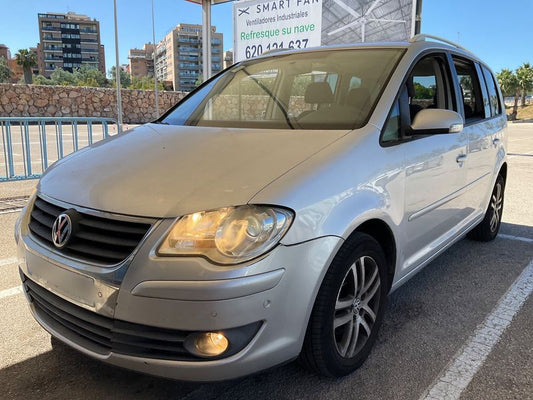 Volkswagen Touran 2.0 TDI Trendline 2008
