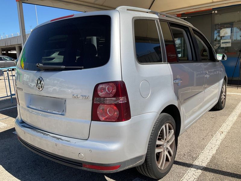 Volkswagen Touran 2.0 TDI Trendline 2008 – снимка 6