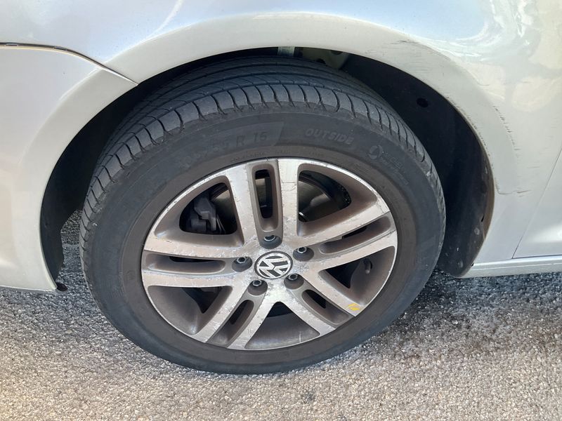 Volkswagen Touran 2.0 TDI Trendline 2008 – снимка 17