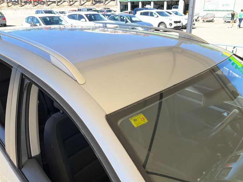 Volkswagen Touran 2.0 TDI Trendline 2008 – снимка 21