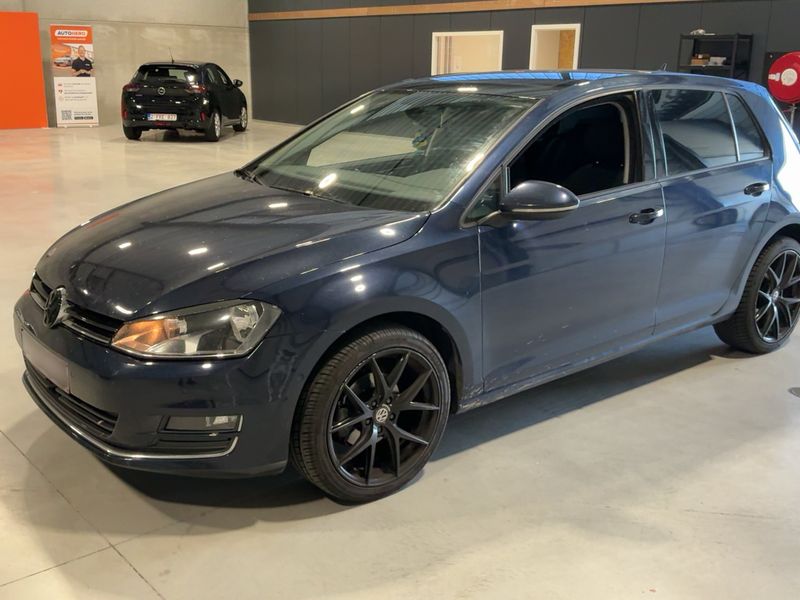 Volkswagen Golf VII 1.6 TDI Carat BlueMotion Tech 2015 – снимка 2