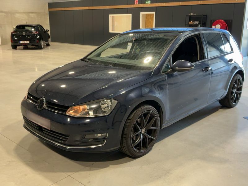 Volkswagen Golf VII 1.6 TDI Carat BlueMotion Tech 2015 – снимка 1