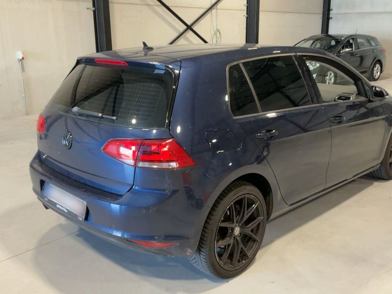 Volkswagen Golf VII 1.6 TDI Carat BlueMotion Tech 2015 – снимка 8