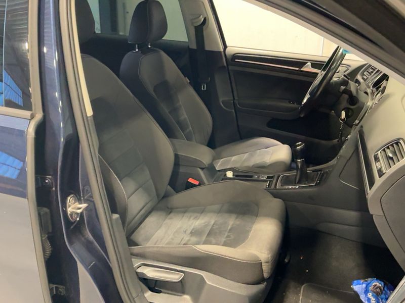 Volkswagen Golf VII 1.6 TDI Carat BlueMotion Tech 2015 – снимка 16