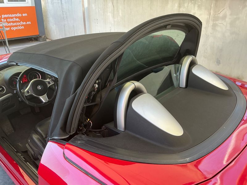 Alfa Romeo Alfa Spider 2.4 JTD Q-Tronic 2008 – снимка 28