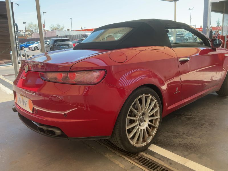 Alfa Romeo Alfa Spider 2.4 JTD Q-Tronic 2008 – снимка 8