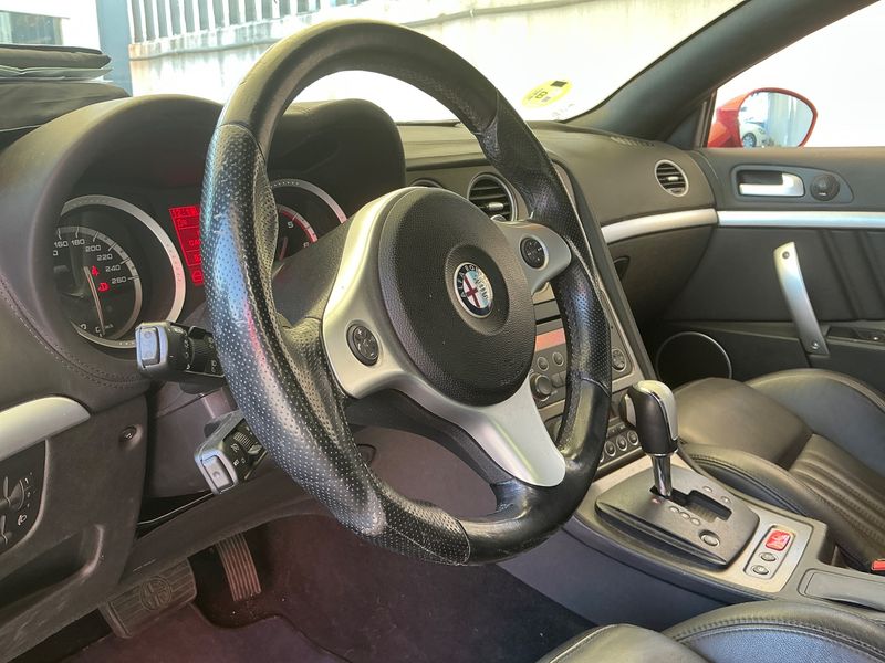 Alfa Romeo Alfa Spider 2.4 JTD Q-Tronic 2008 – снимка 26