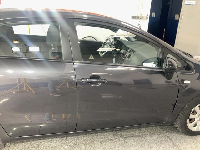 Kia Rio 1.2 Titan 2015 – снимка 10
