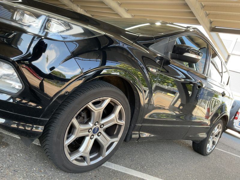 Ford Kuga 1.5 EcoBoost ST-Line 2017 – снимка 2