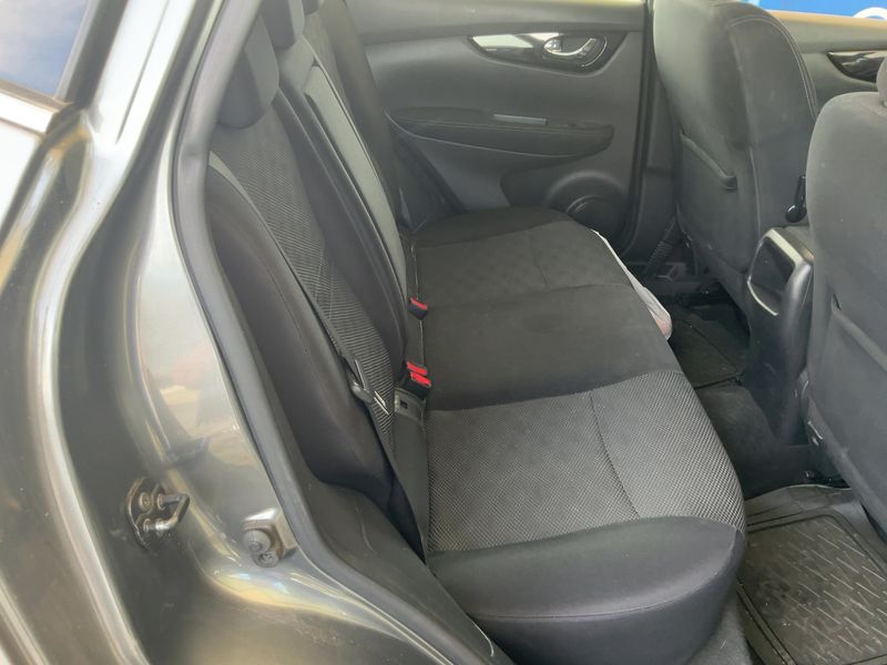 Nissan Qashqai 1.5 Turbodiesel Visia 2017 – снимка 19