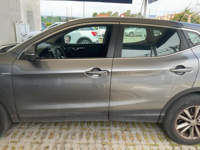 Nissan Qashqai 1.5 Turbodiesel Visia 2017 – снимка 4