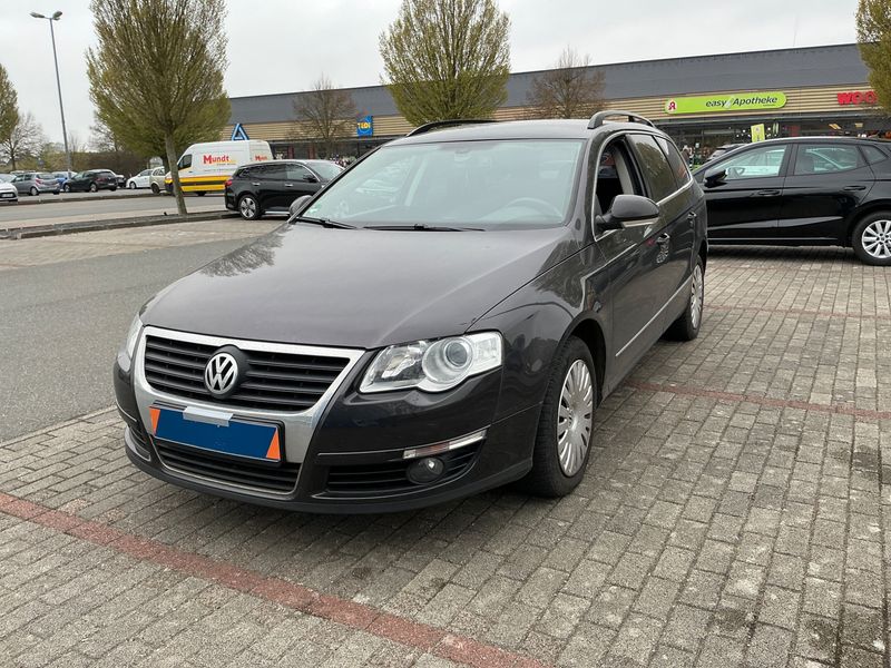 Volkswagen Passat 2.0 TDI Comfortline 2010 – снимка 1