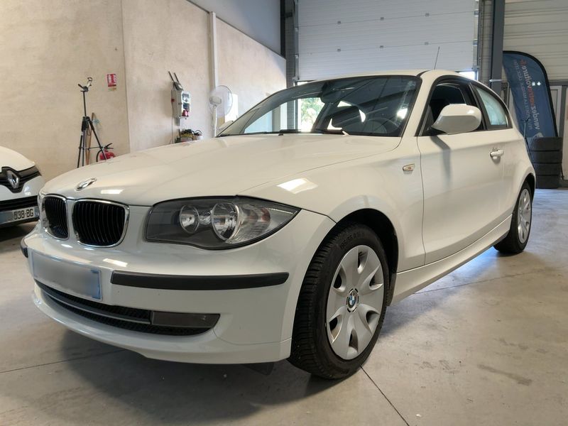 BMW 1er 116d Edition 2011 – снимка 1