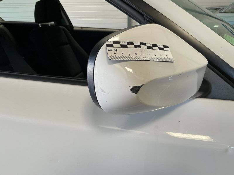 BMW 1er 116d Edition 2011 – снимка 23