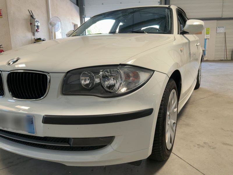 BMW 1er 116d Edition 2011 – снимка 2