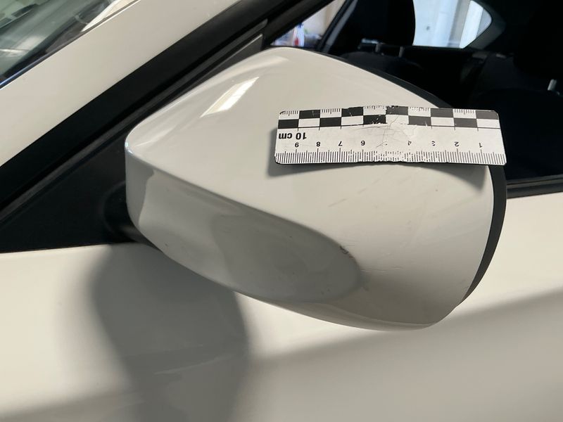 BMW 1er 116d Edition 2011 – снимка 26