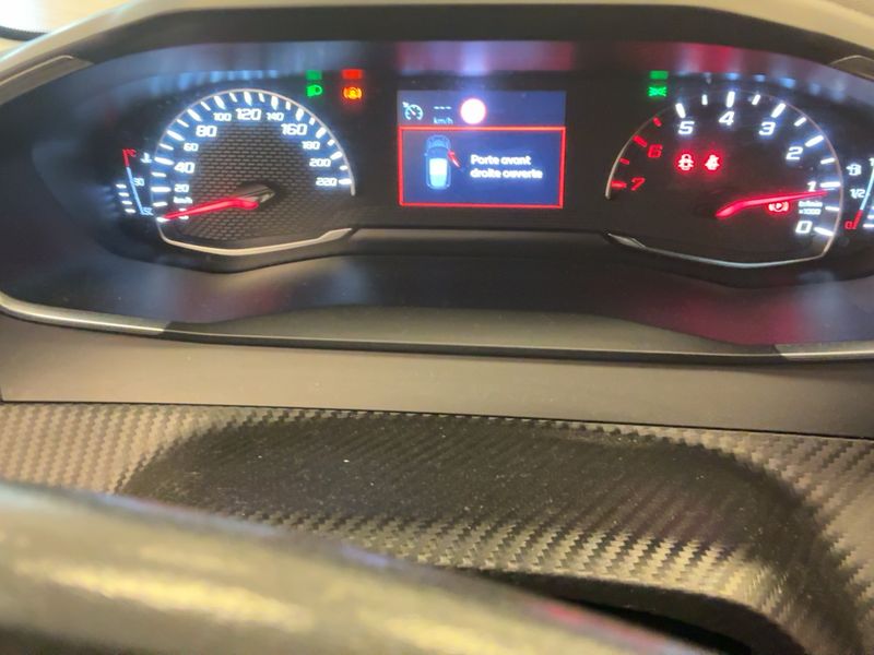 Peugeot 208 1.2 PureTech Active Pack 2021 – снимка 18
