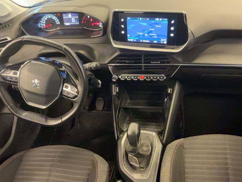 Peugeot 208 1.2 PureTech Active Pack 2021 – снимка 17
