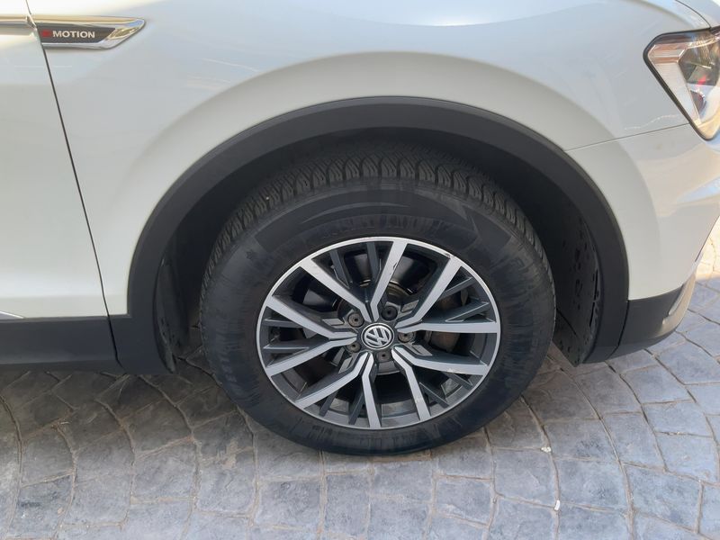 Volkswagen Tiguan Allspace 2.0 TDI Business 4Motion BlueMotion Tech 2019 – снимка 11