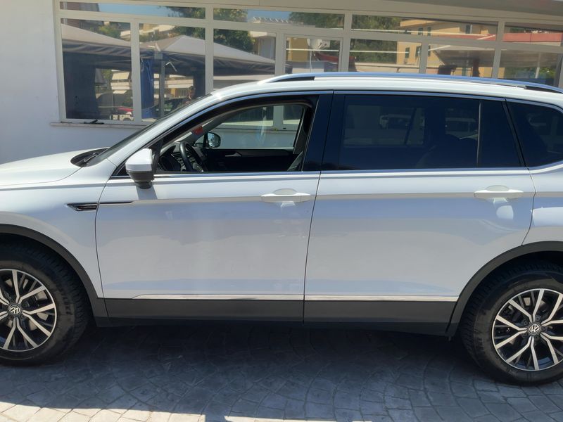Volkswagen Tiguan Allspace 2.0 TDI Business 4Motion BlueMotion Tech 2019 – снимка 4