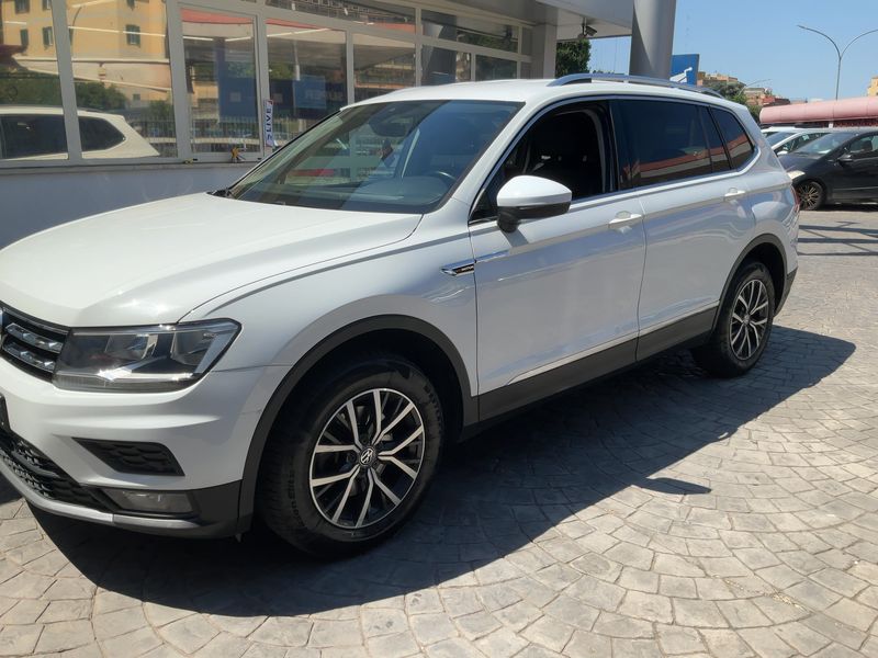 Volkswagen Tiguan Allspace 2.0 TDI Business 4Motion BlueMotion Tech 2019 – снимка 2
