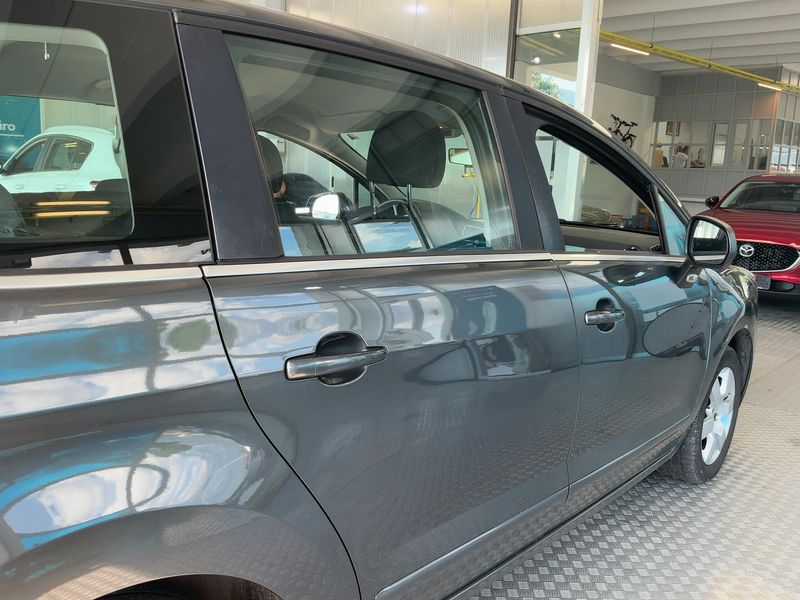 Peugeot 5008 1.6 Blue-HDi Active 2016 – снимка 10
