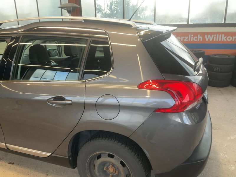 Peugeot 2008 1.6 Blue-HDi Allure 2016 – снимка 6