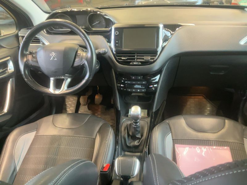 Peugeot 2008 1.6 Blue-HDi Allure 2016 – снимка 18