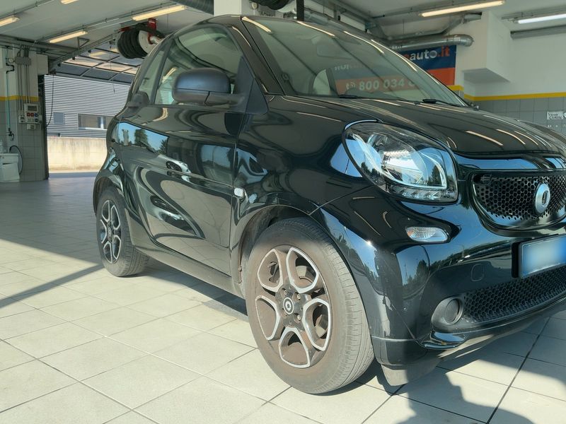 Smart fortwo 1.0 youngster 2015 – снимка 12