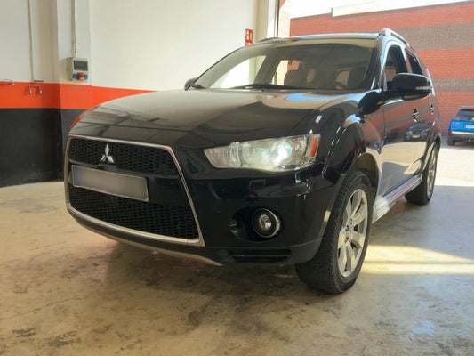 Mitsubishi Outlander 2.2 DI-D Kaiteki 4WD 2011 – снимка 1