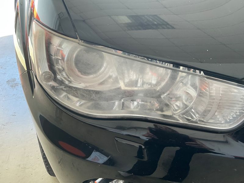 Mitsubishi Outlander 2.2 DI-D Kaiteki 4WD 2011 – снимка 45