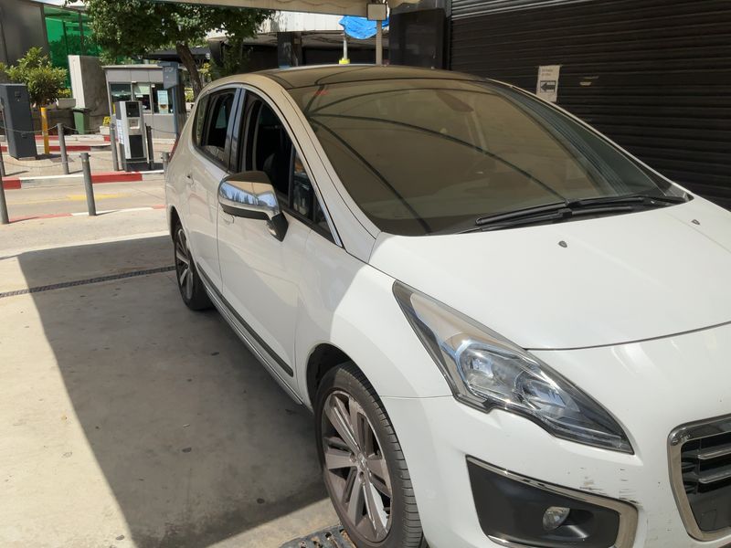 Peugeot 3008 1.6 Blue-HDi Allure 2015 – снимка 12