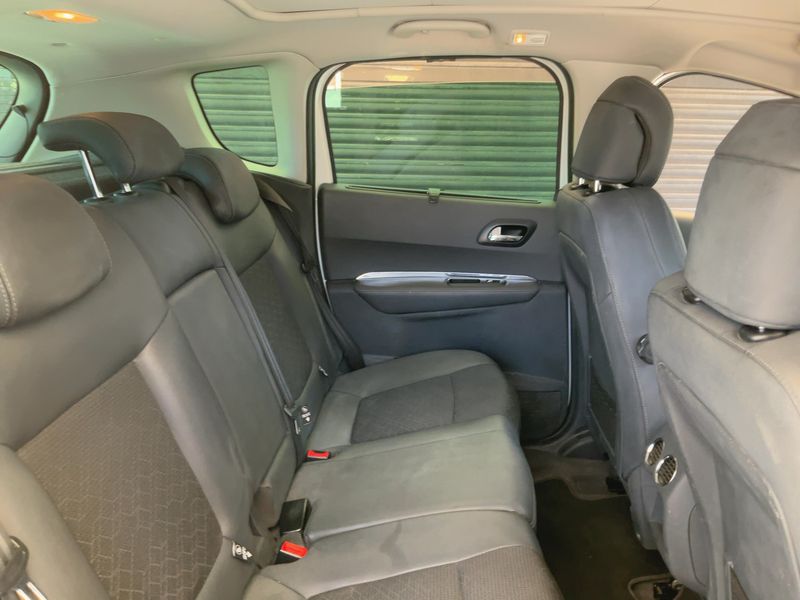 Peugeot 3008 1.6 Blue-HDi Allure 2015 – снимка 19