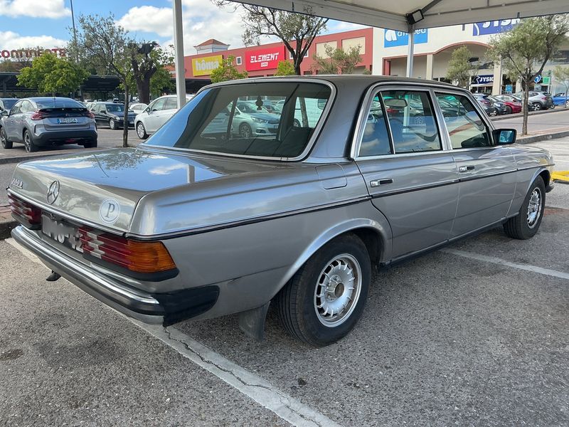 Mercedes-Benz 123 D 240 1981 – снимка 8