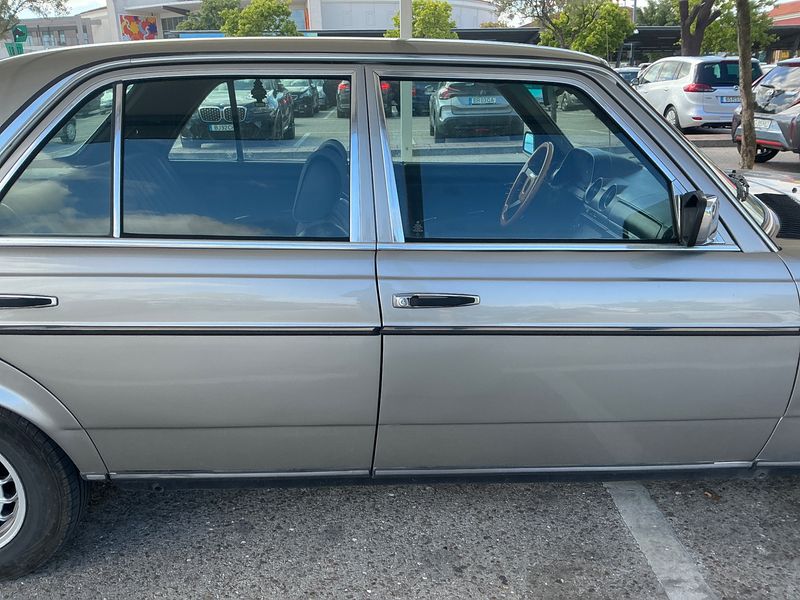 Mercedes-Benz 123 D 240 1981 – снимка 10