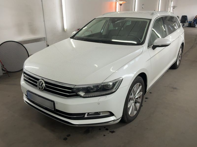Volkswagen Passat 2.0 TDI Highline 4Motion BlueMotion Tech 2015 – снимка 1